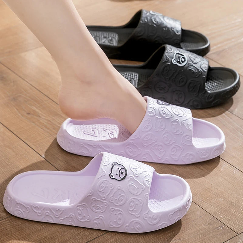 Cute Bear Women’s Summer EVA Slippers – Lightweight, Anti-Slip Indoor Bathroom Footwear for Women and Couples