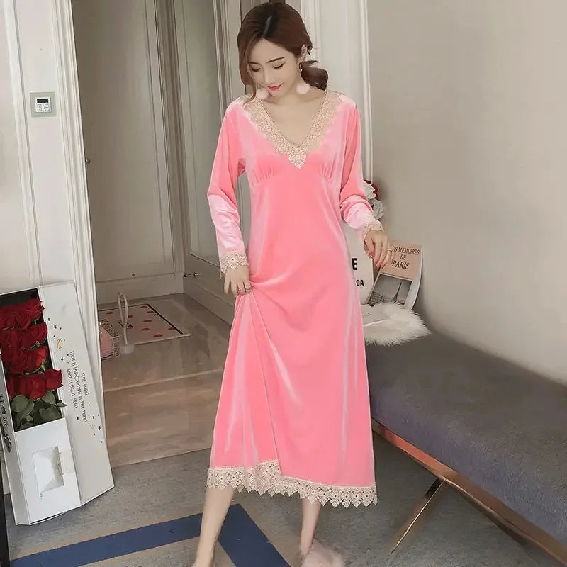 Plus Size 5XL Sleep Dress Women Winter Long Sleeve Sexy Luxury Velvet Spring Autumn Winter Style Korean Version Velvet Nightgown 6152 pink