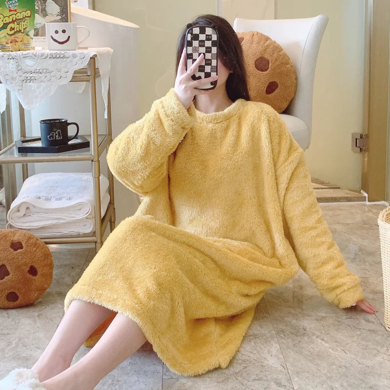 Warm Fleece Nightgown Women's Loose Comfortable Home Clothes plus Size Solid Color Simple Design Sleepwear Casual Outerwear Yellow
