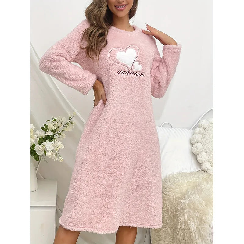 Women Flannel Velvet Nightdress Autumn Winter Thicken Warm Nightgown Heart Sleepwear Comfortable Female Causal Home Clothes
