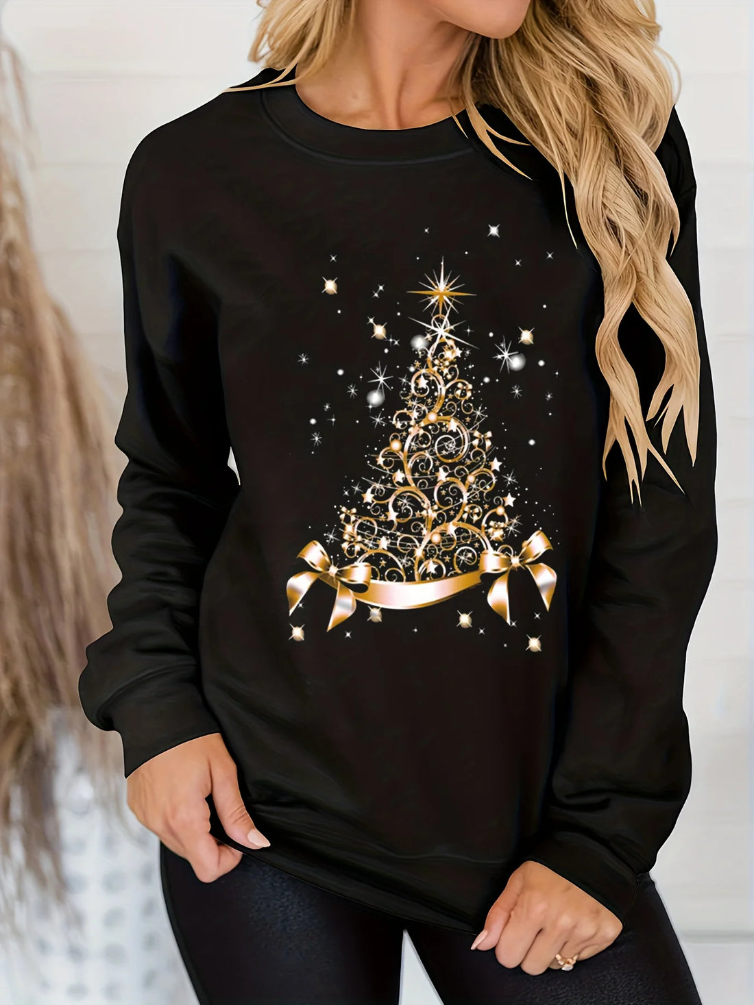 Women's vintage Christmas print loose sweater in black – long sleeve autumn winter knit top, casual streetwear pullover for women.
