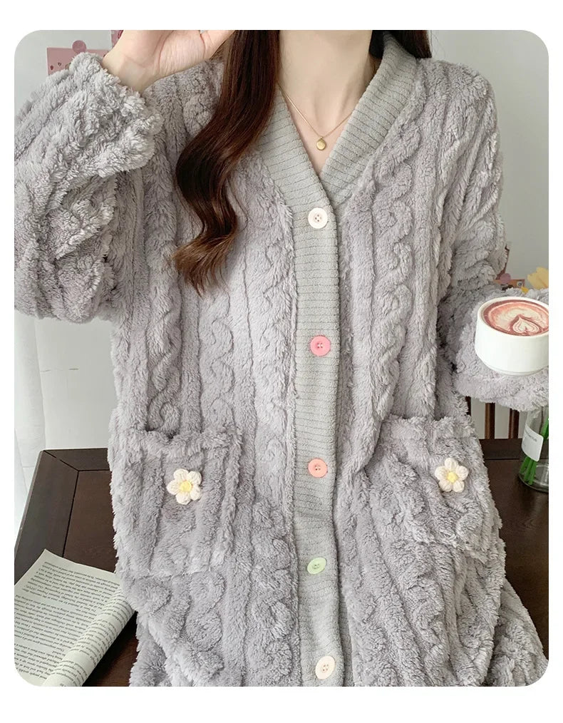 Thickened Flannel Sleepwear V-neck Home Clothes Women's Coral Fleece Robe Autumn Winter Patterned Fresh Flower Nightgown