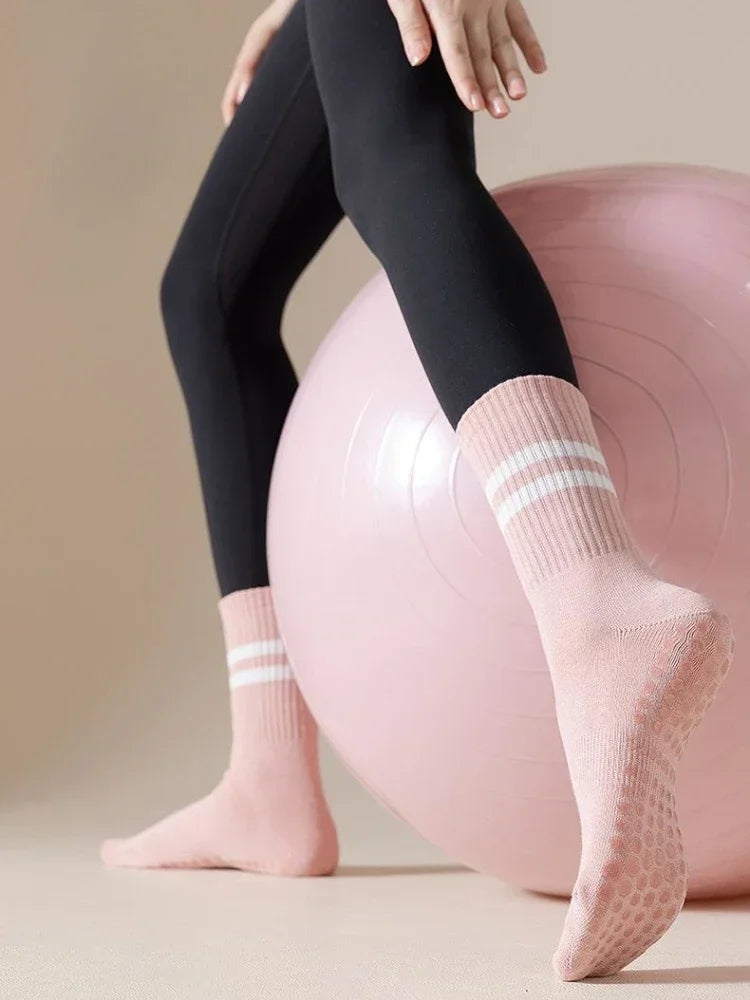 1/3/6/10 Pair Anti Slip Yoga Socks Female Medium Tube Socks lady Anti Slip Silicone Indoor Fitness Pilates Women's Sports Socks